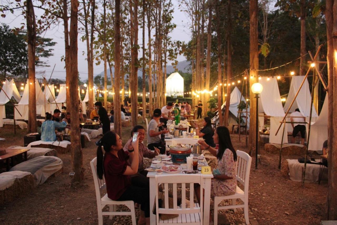 Sappraiwan Elephant Resort & Sanctuary Kaengsopha Екстер'єр фото