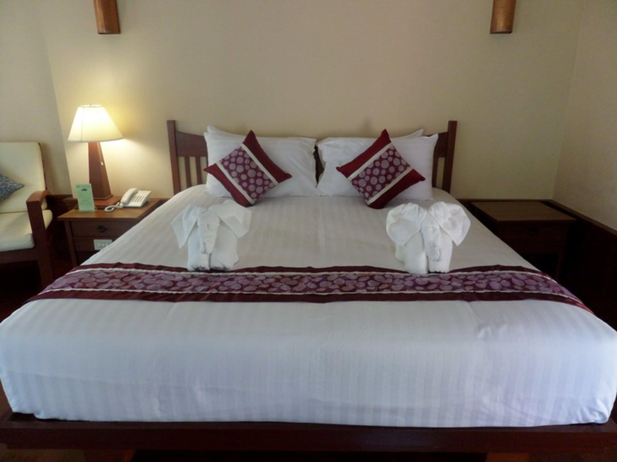 Sappraiwan Elephant Resort & Sanctuary Kaengsopha Екстер'єр фото